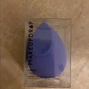 Makeup Drop Hybrid
